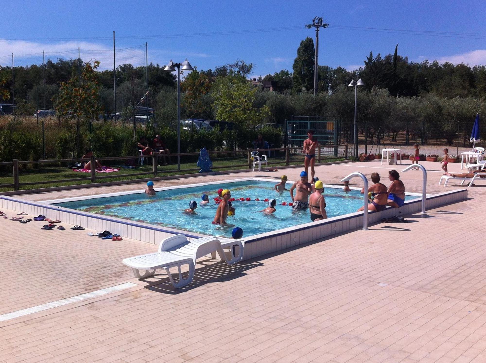 Camping Il Boschetto Di Piemma Hotel San Gimignano Exterior photo