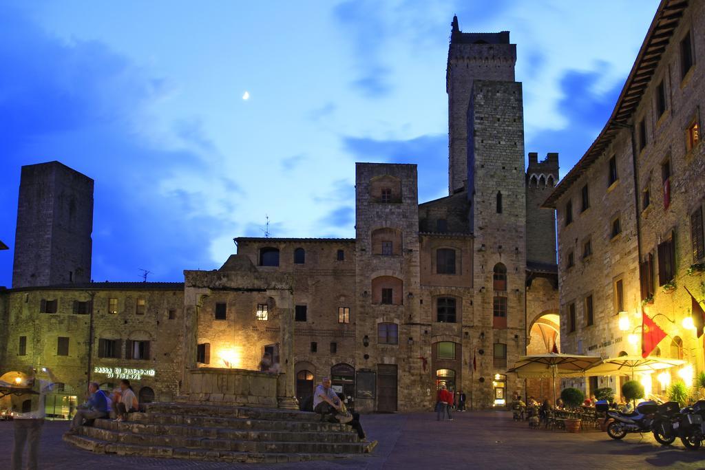 Camping Il Boschetto Di Piemma Hotel San Gimignano Exterior photo