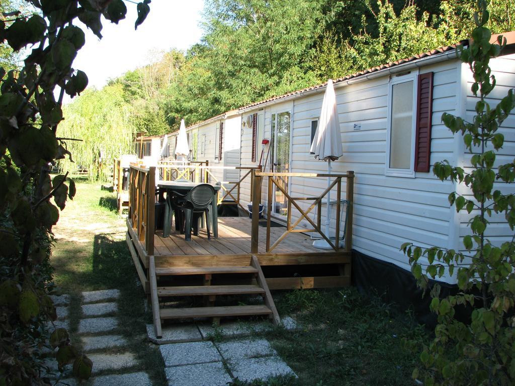 Camping Il Boschetto Di Piemma Hotel San Gimignano Room photo